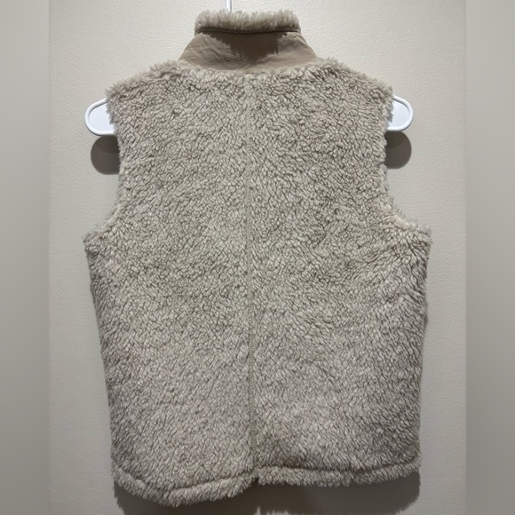 Patagonia Kids’ Retro X Fleece Vest in Natural, Youth Size Medium Outdoors - Picture 7 of 11